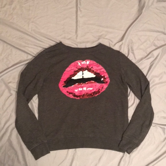 SEQUIN LIPS PULLOVER - Picture 3 of 4